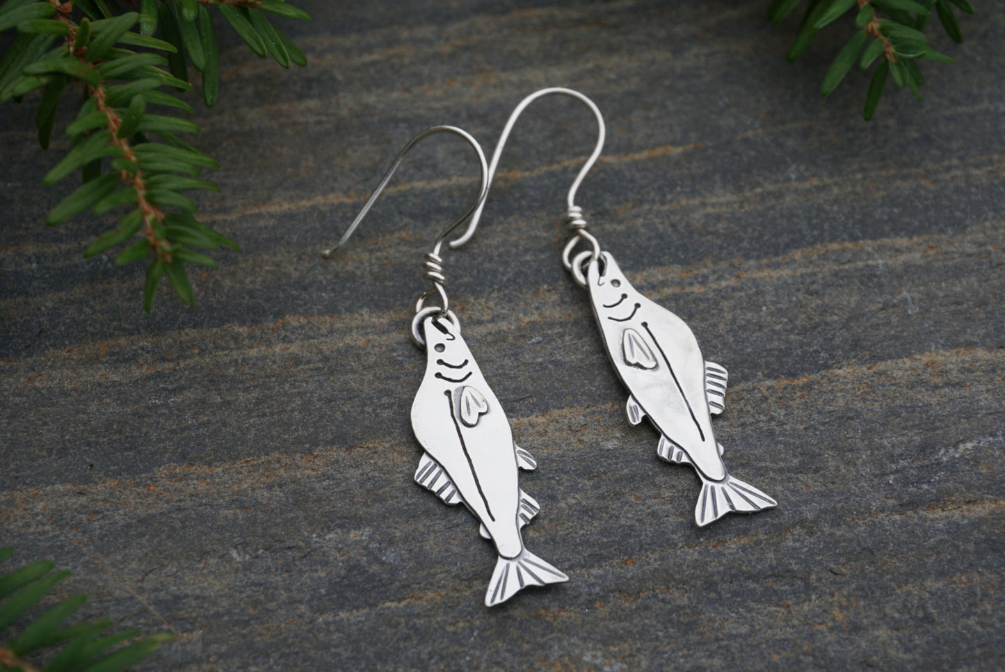 Salmon Earrings - Pink (Humpy)