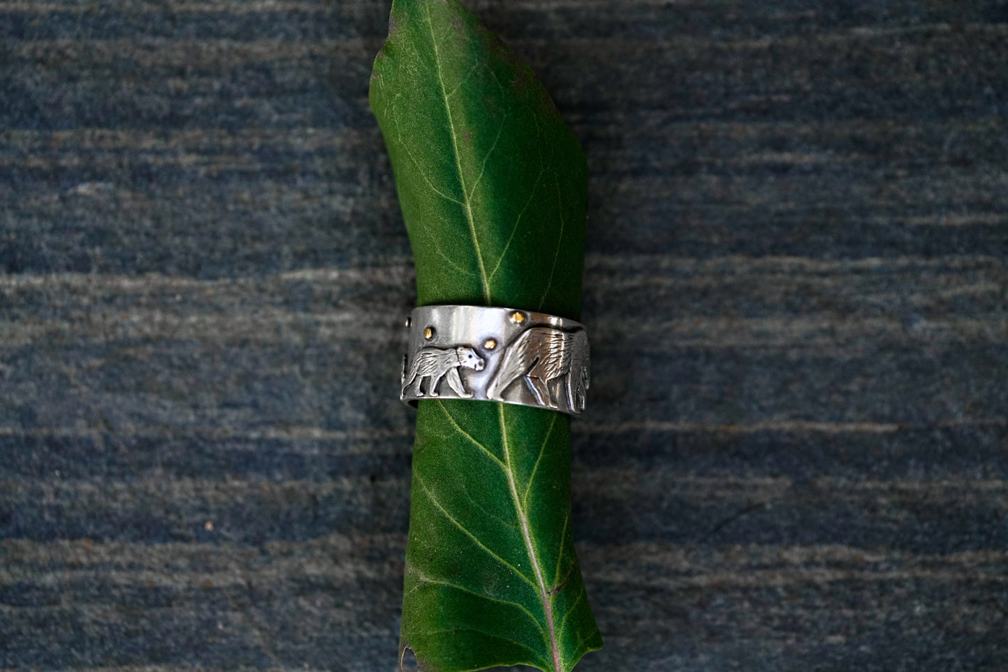 Grizzly Bear & Cubs Ring - Adjustable