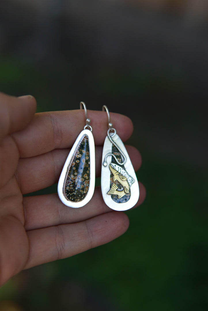 Fly Chaser Earrings - Reversible!