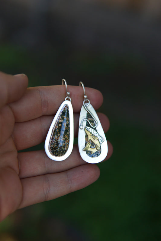 Fly Chaser Earrings - Reversible!