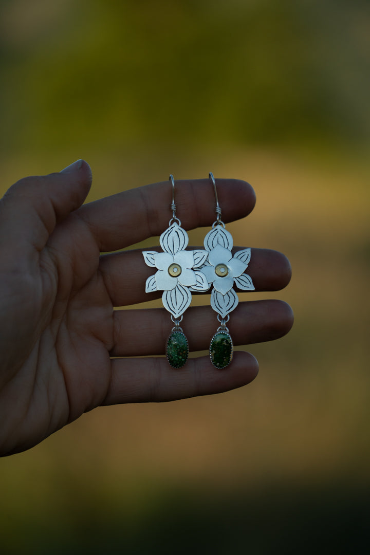 Dwarf Dogwood Earrings - Kinetic!